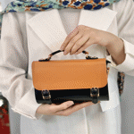 تصویر  کیف پاسپورتی دو سگگ