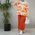 تصویر  شومیز گل دار تک جیب