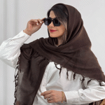 تصویر  روسری نخی سه گوش