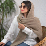تصویر  شال سرخ پوستی پلیسه